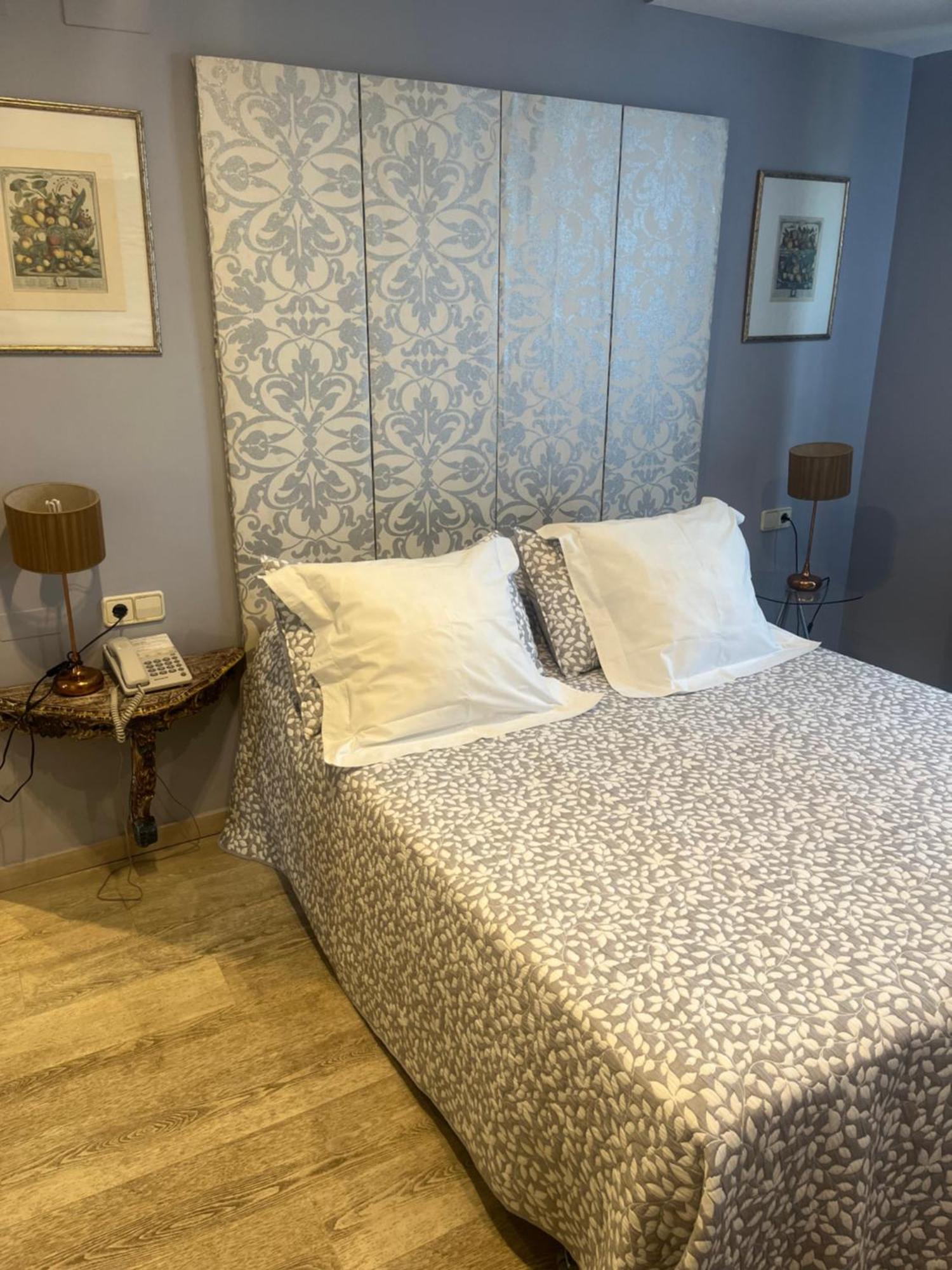 Superior Queen Room,1611052815:JPEG
